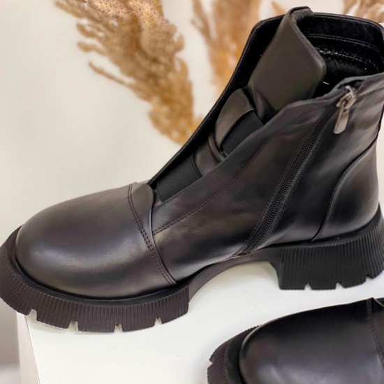 Женские ботинки из кожи 013-4228