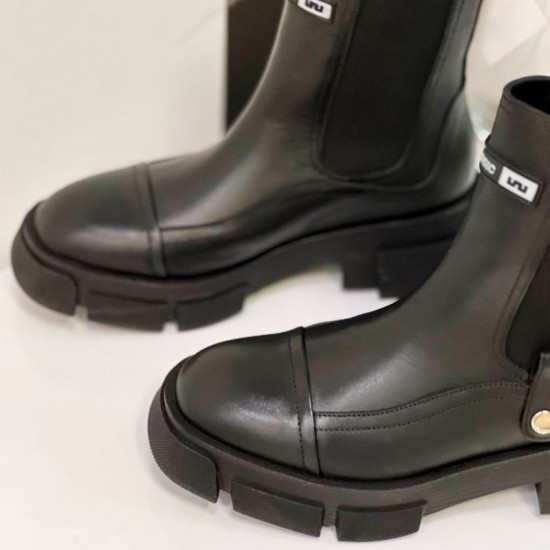 Кожаные женские ботинки K-405