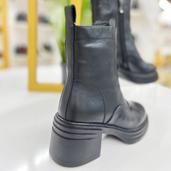 Женские ботинки V1008